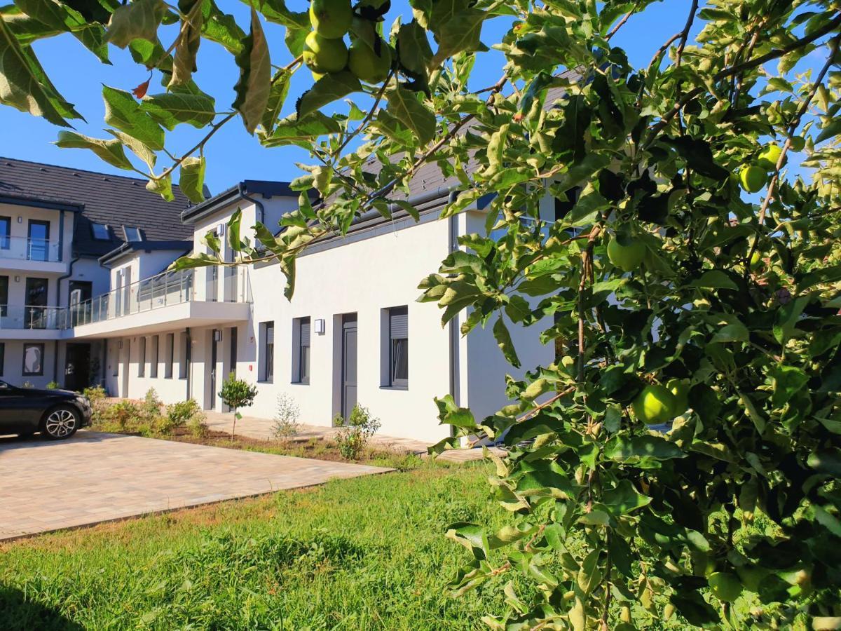 Silver Lodge Apartments Eger Exterior foto